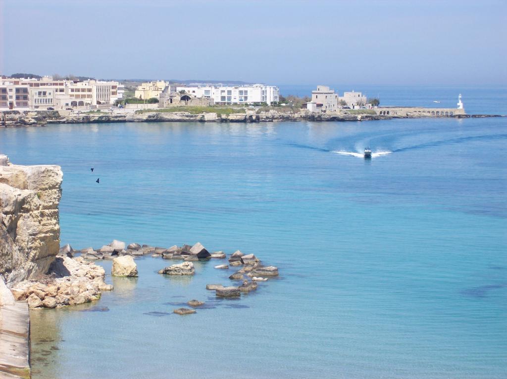Otranto Le Sancinare Bed & Breakfast Casamassella Eksteriør bilde