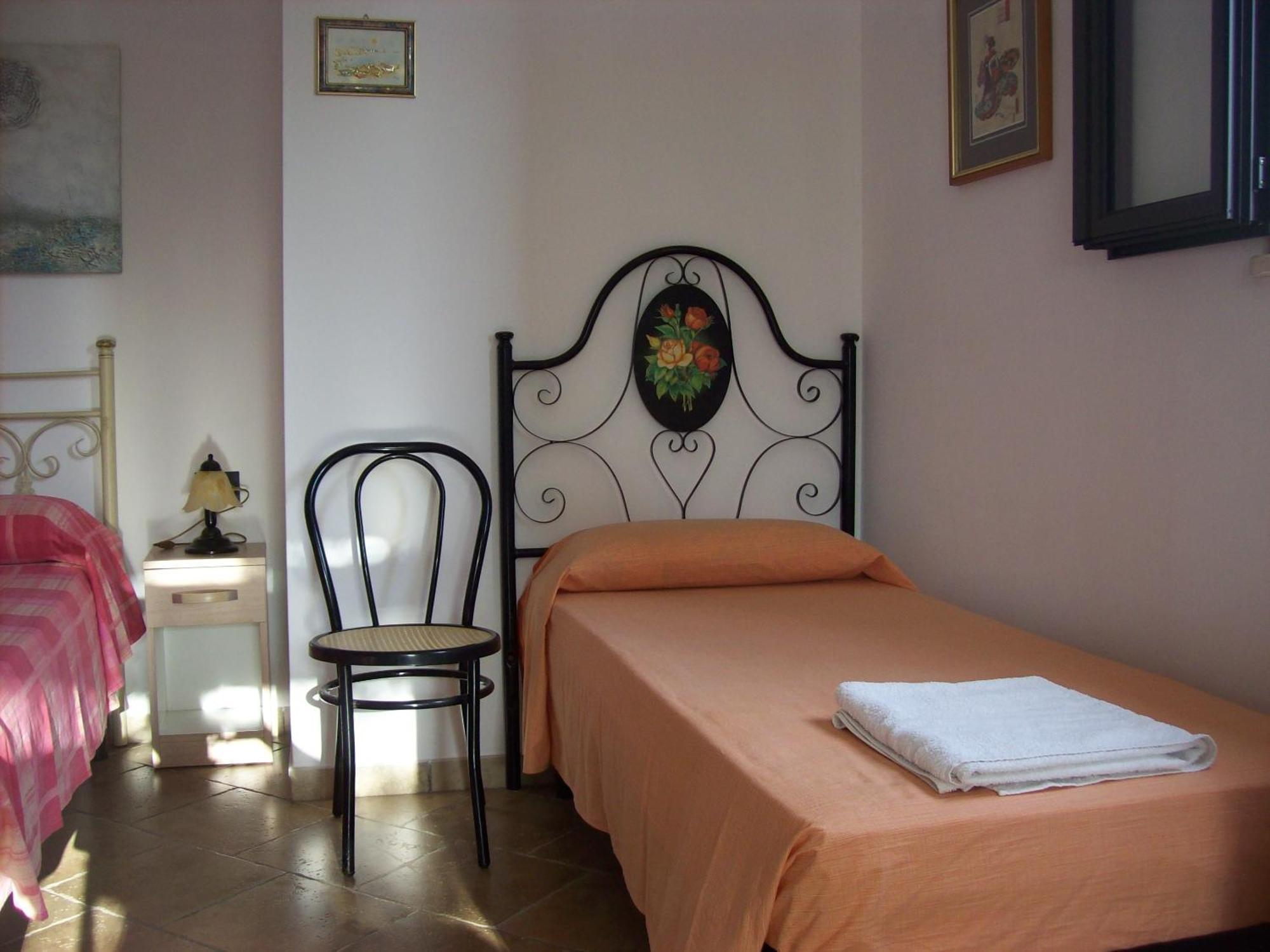 Otranto Le Sancinare Bed & Breakfast Casamassella Eksteriør bilde