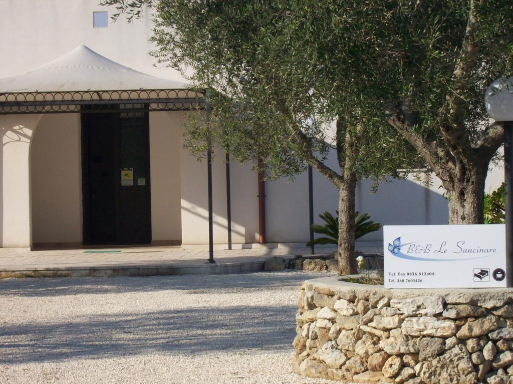 Otranto Le Sancinare Bed & Breakfast Casamassella Eksteriør bilde
