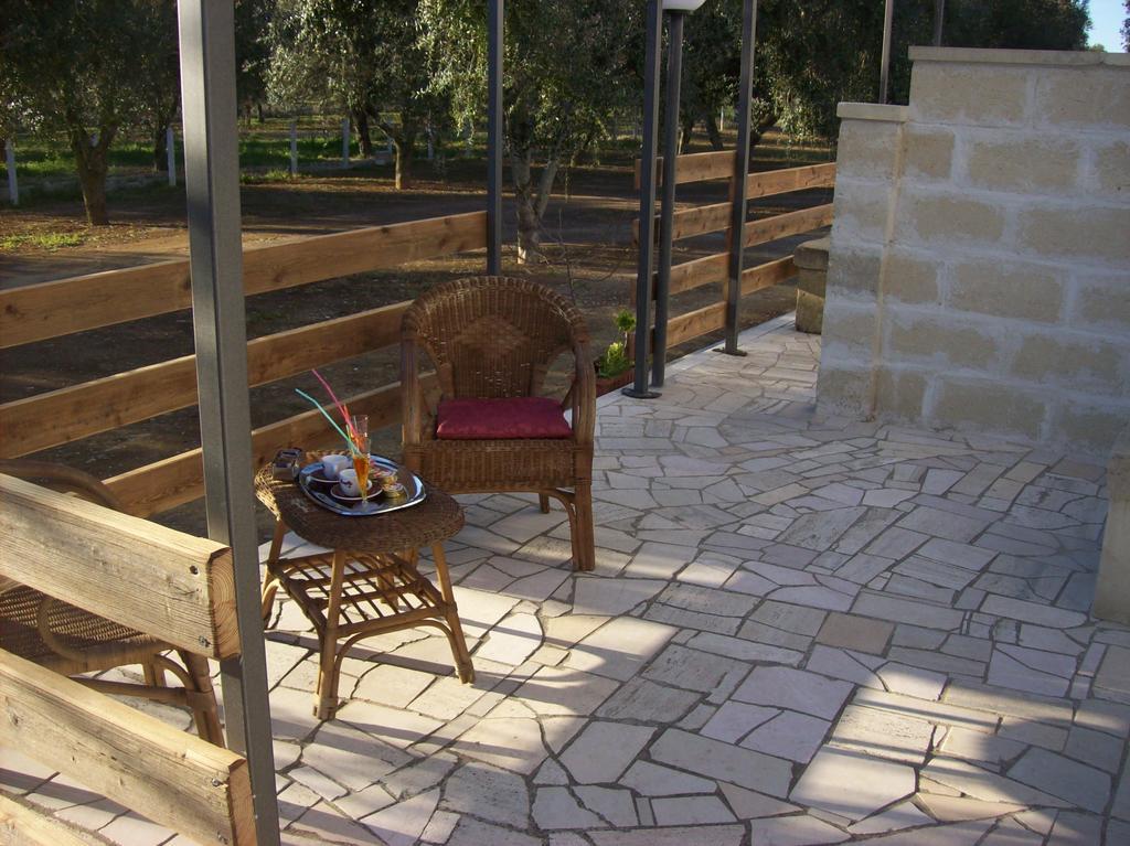 Otranto Le Sancinare Bed & Breakfast Casamassella Eksteriør bilde