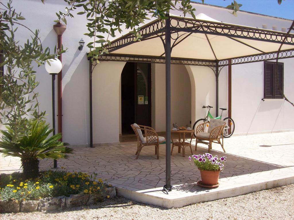 Otranto Le Sancinare Bed & Breakfast Casamassella Eksteriør bilde