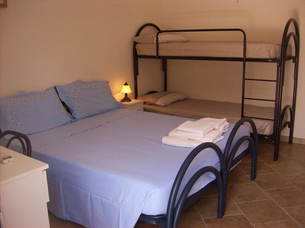 Otranto Le Sancinare Bed & Breakfast Casamassella Eksteriør bilde